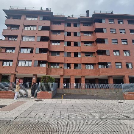 Piso Zona Hospital 6 Personas Leilighet Oviedo Eksteriør bilde